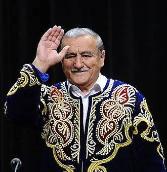 Davlatmand Xolov